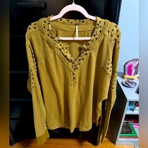 Free People Floral Yellow Thermal